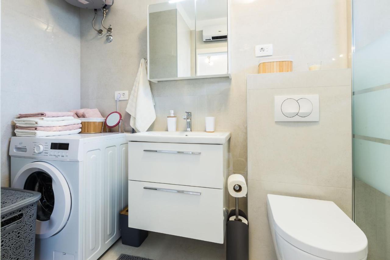 Petra Modern Apartment With Free Parking And Bbq Zadar Ngoại thất bức ảnh