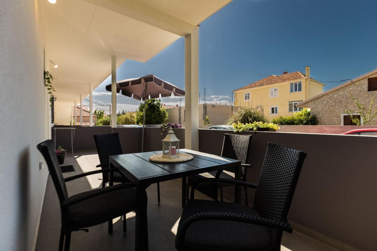 Petra Modern Apartment With Free Parking And Bbq Zadar Ngoại thất bức ảnh